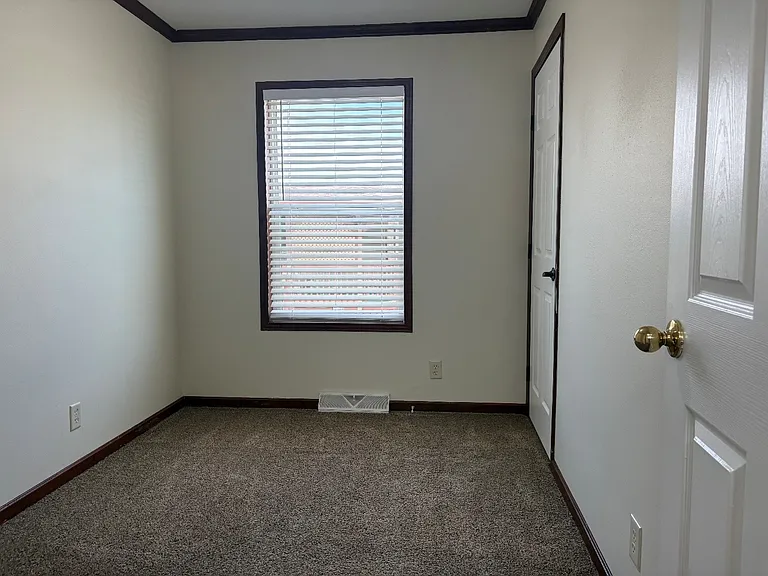 2050 Four Seasons Dr #153 — Photo 7
