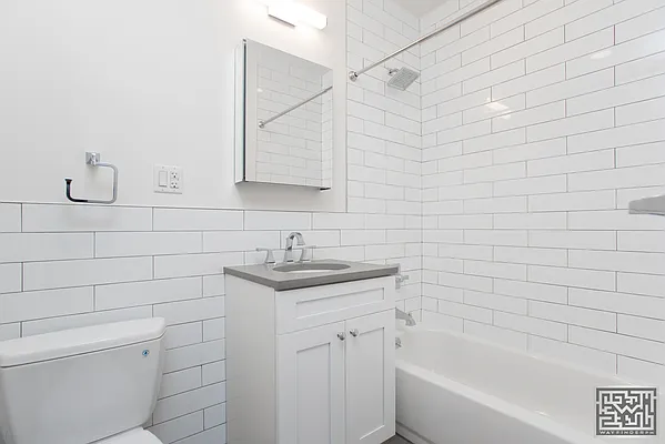 Rented by OGI Management | media 9