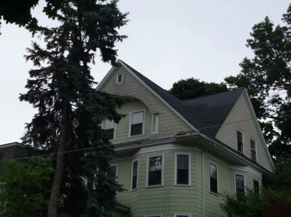 47 Roslin St, Dorchester, MA 02124