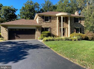 6502 Sunny Hill Ct, Mc Lean, VA 22101