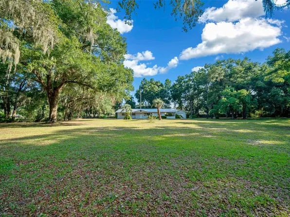 393 E Highway 318, Citra, FL 32113