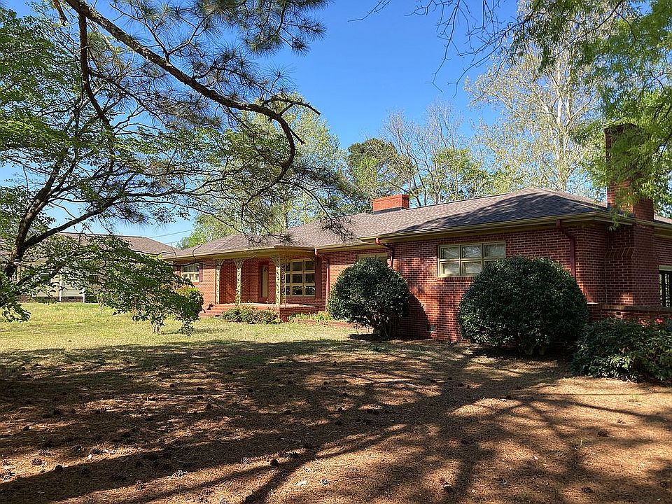 402 N Lincoln St, Benson, NC 27504 Zillow