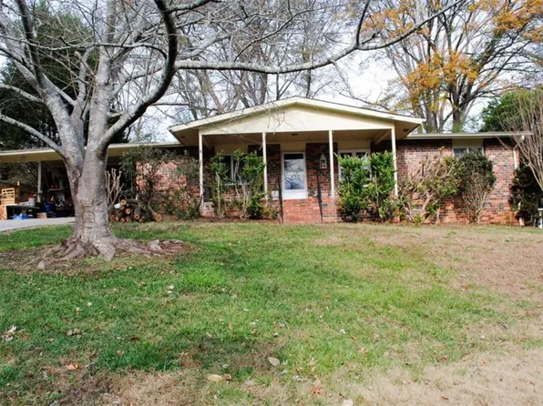 2499 Little John Trl SE, Marietta, GA 30067