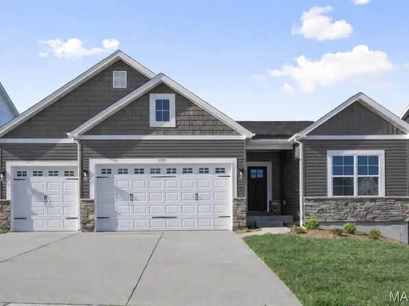 4931 Butler Hill Rd, Saint Louis, MO 63128