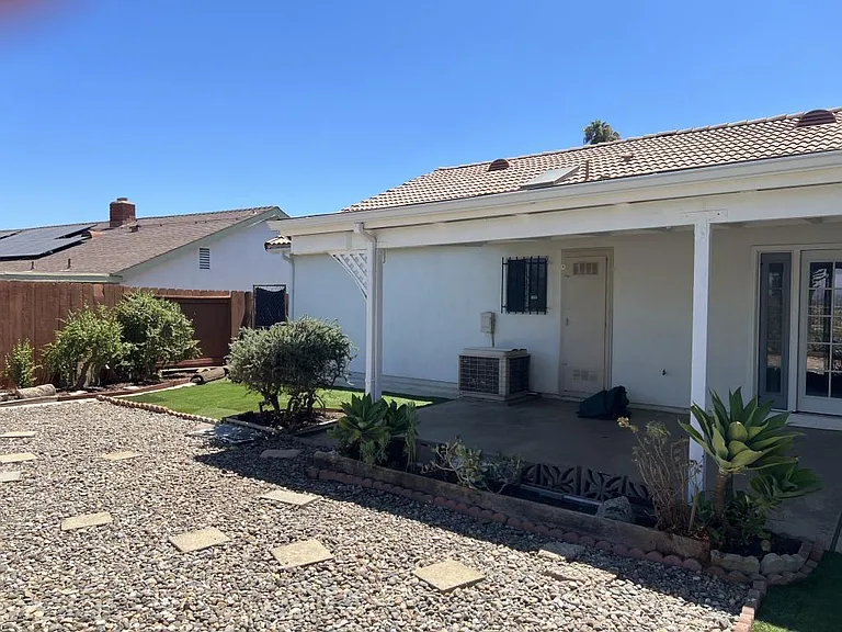 835 McLain St — Photo 30