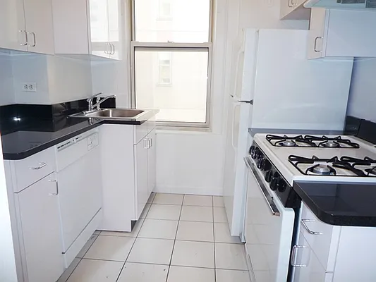 Rented by A. Fine Company | media 16