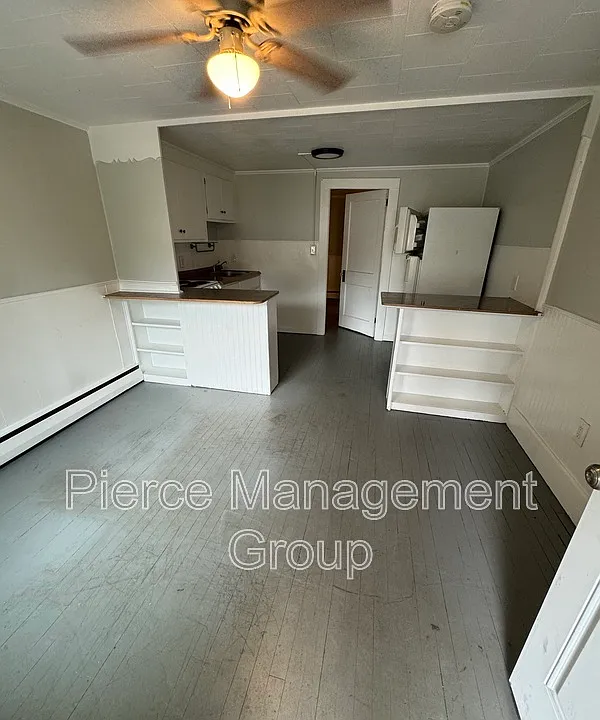 305 Marlboro St #3