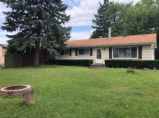 18539 W Country Ln, Grayslake, IL 60030