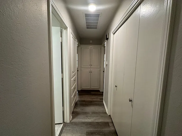 6102 N Ross Ave — Photo 11