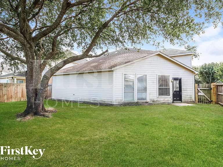 18222 Noble Forest Dr — Photo 18