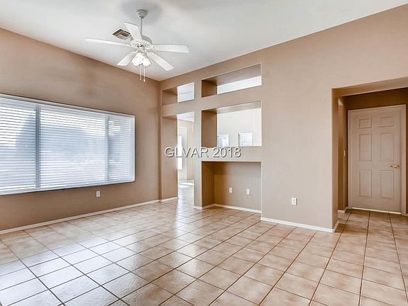 2nd image of 10417 Long Leaf Pl