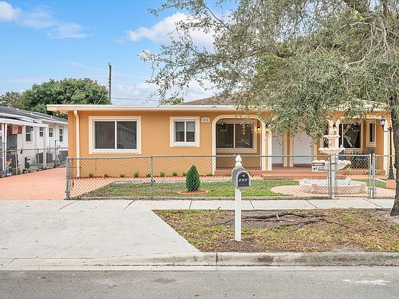 5th image of 934 E 22nd St #934