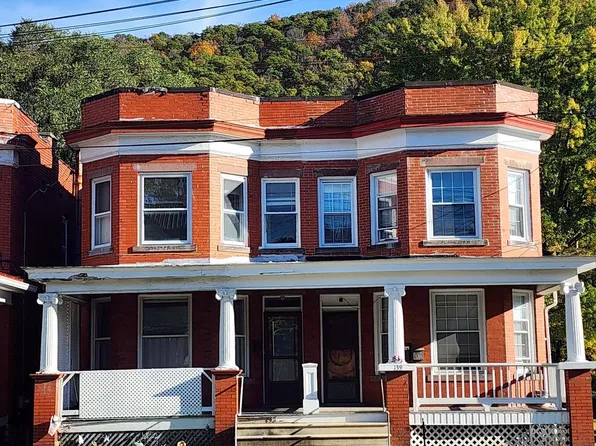 135 S Main St, Keyser, WV 26726