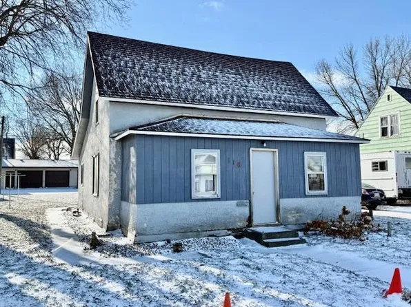118 E Broadway St, Redwood Falls, MN 56283