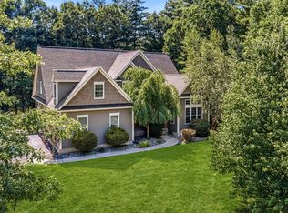 17 Bissonnette Cir, Southampton, MA 01073