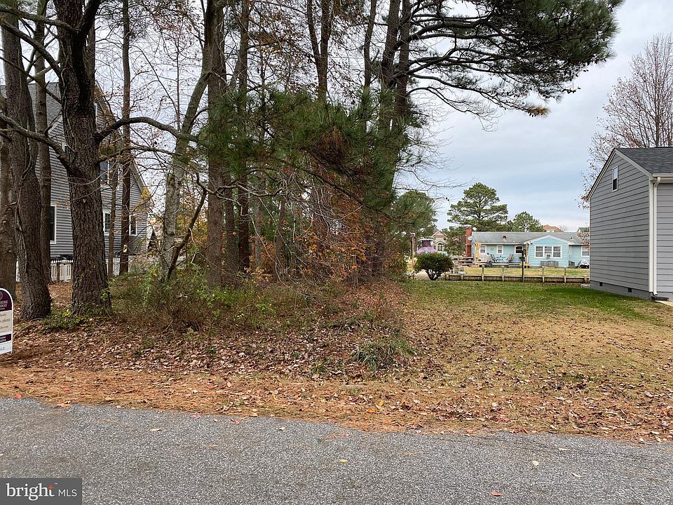 2nd image of 2 Meadow St