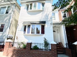 9723 Alstyne Ave, Corona, NY 11368