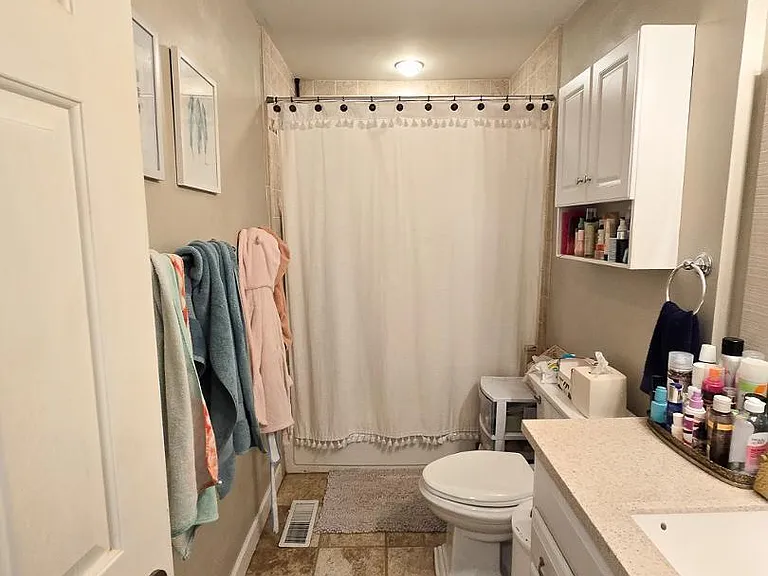 5813 Rangeley Dr — Photo 20