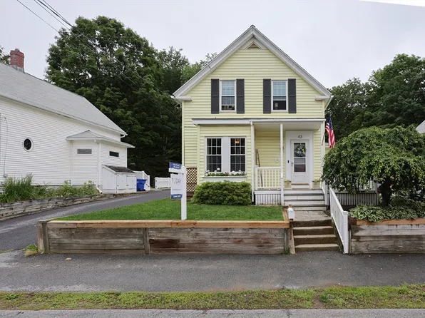 43 Thompson St, Maynard, MA 01754