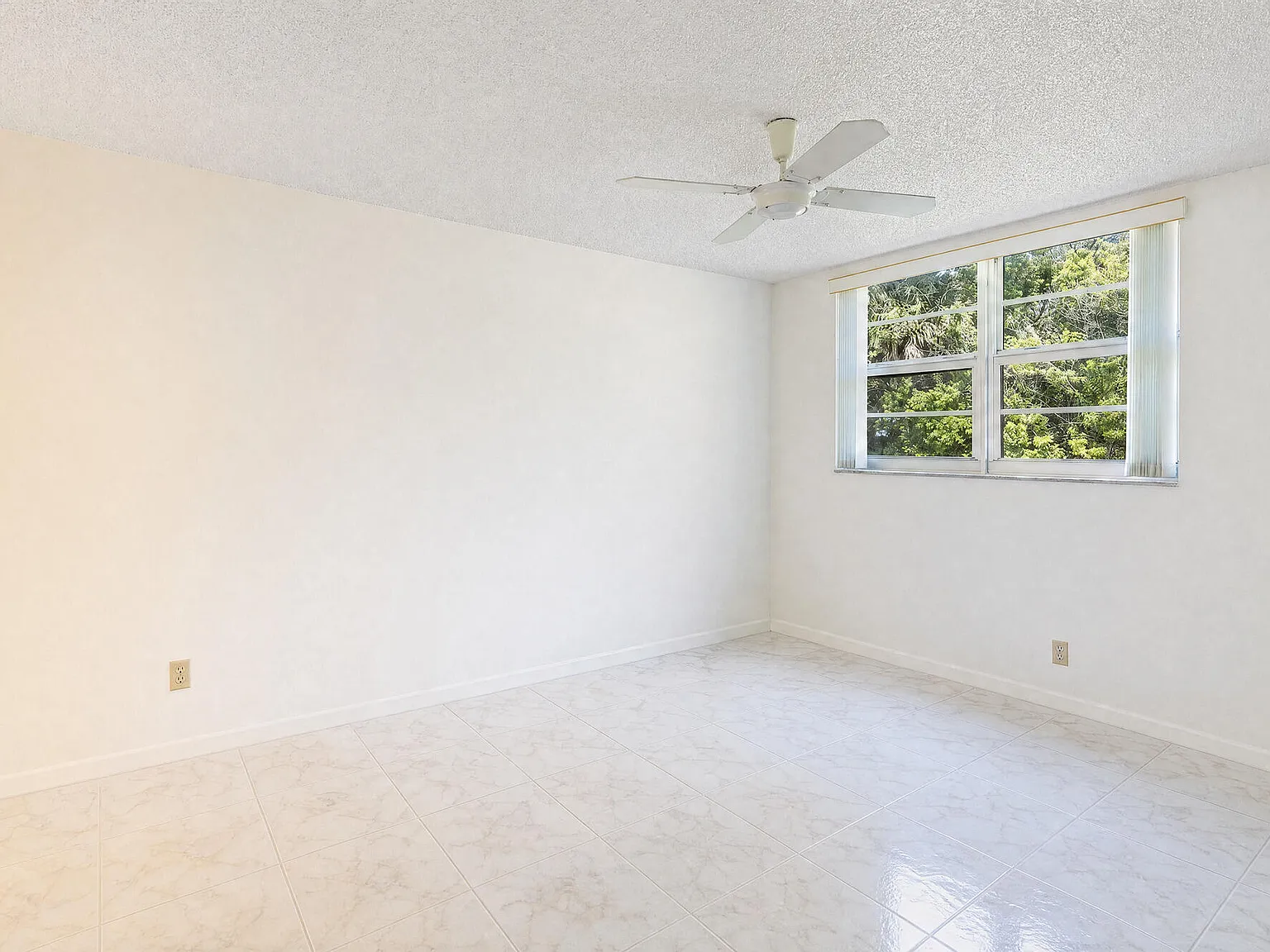 2 bed, 2.0 bath, 1136 sqft, $2,250 — Photo 4