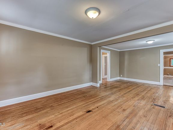 5th image of 1019 Florida Ave