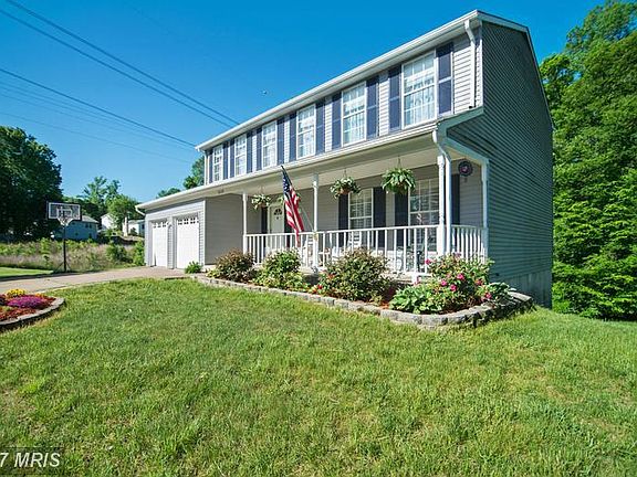 3rd image of 18138 Tebbs Ln