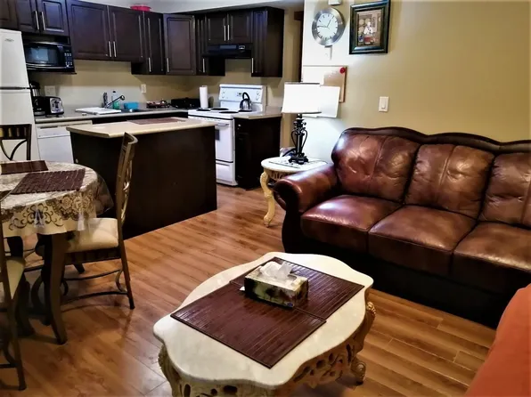 536 Webster Ave #Basement, Coquitlam, BC V3J 2H6