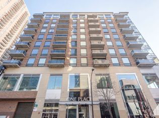 1 E 8th St APT 505, Chicago, IL 60605