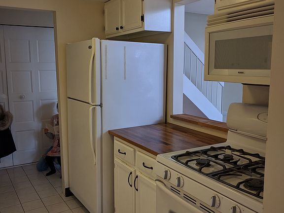 5th image of 5 Brookwood Dr APT G