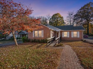 311 Edgewood St, Paris, TN 38242