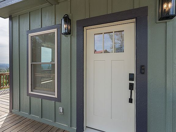 Elegant modern touches 