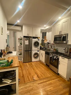 Rented by R New York | media 1