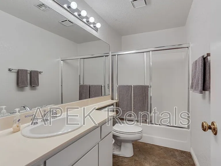 2701 E Mesquite Ave E #24 — Photo 23