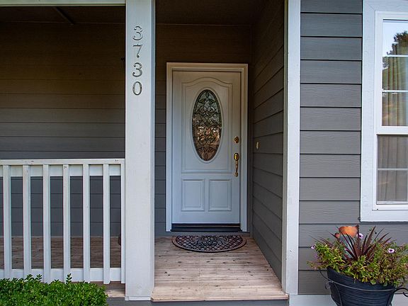 3rd image of 3730 SW Galway Ct