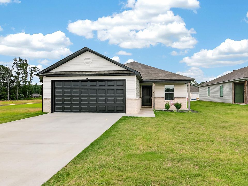 1st image of 25 Sarah Alyse Ln