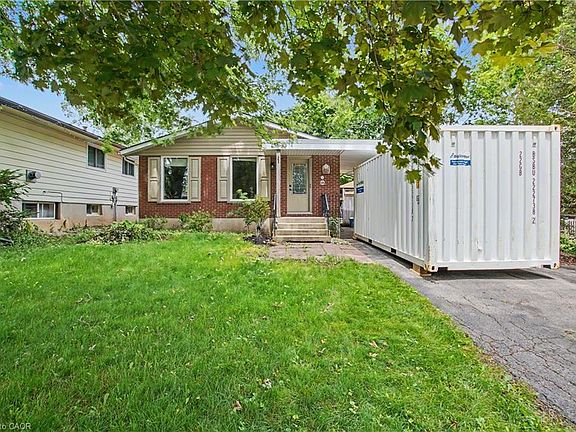 2nd image of 514 Havelock Dr