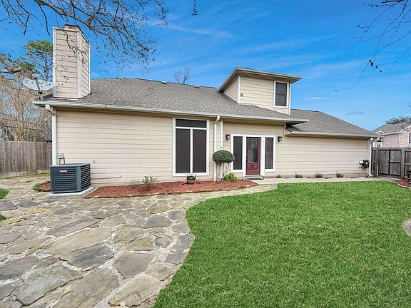 4th image of 18963 Candlelight Crescent Rd