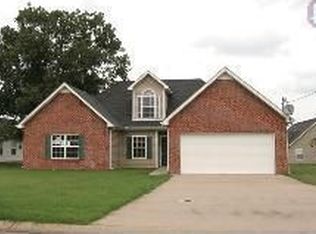 2280 Rosecran Cir, La Vergne, TN 37086