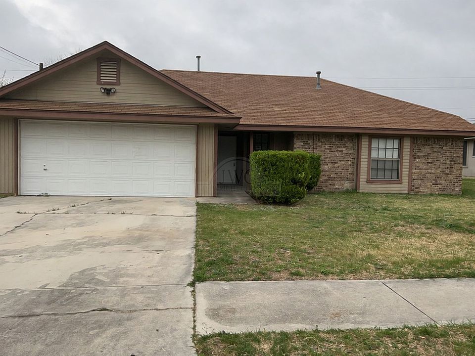1st image of 4405 Greenlee Dr