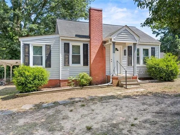 238 Underwood St, Asheboro, NC 27203