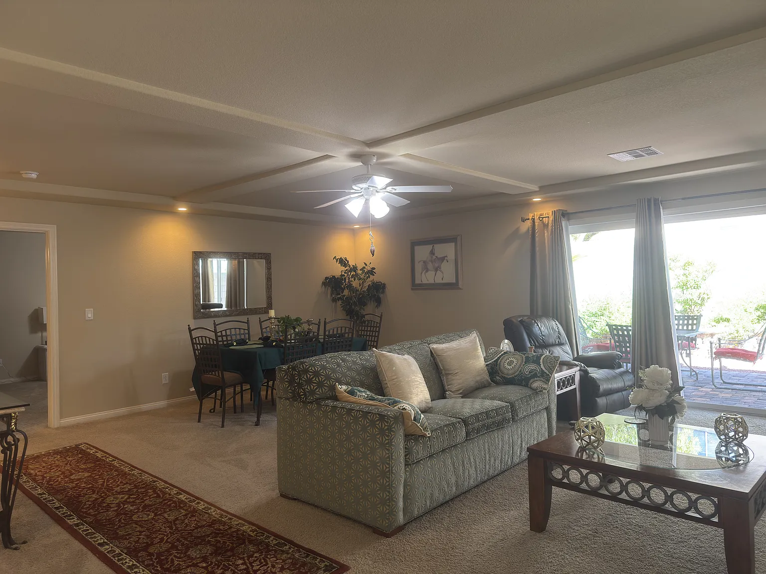 1 bed, 1150 sqft, $1,450 — Photo 4