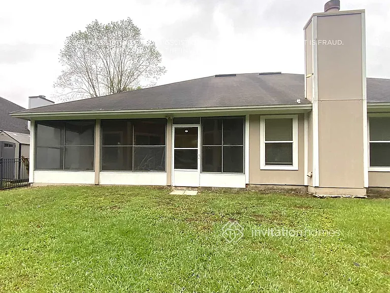 523 Charles Pinckney St — Photo 19