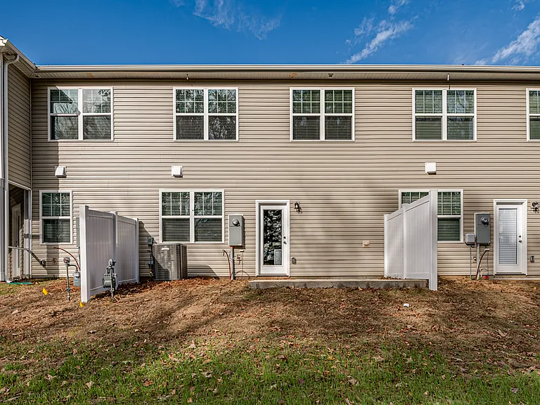 13045 Cottage Crest Ln — Photo 10