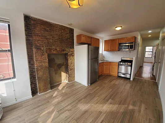 Rented by Ideal Properties Group | media 5