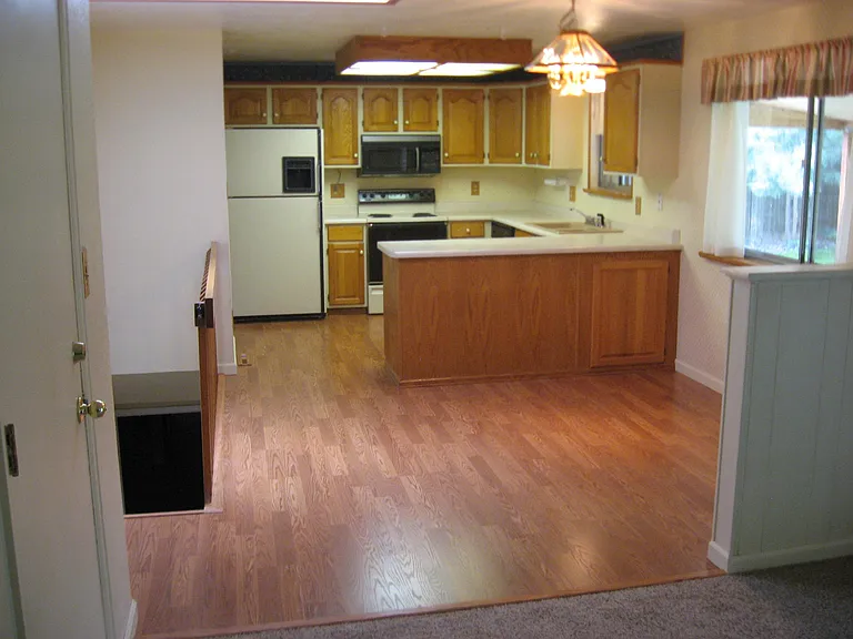 11194 W Stanford Pl — Photo 3