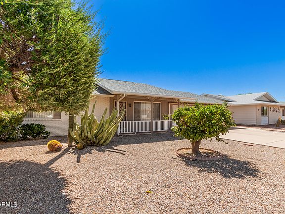3rd image of 9807 W REDWOOD Drive
