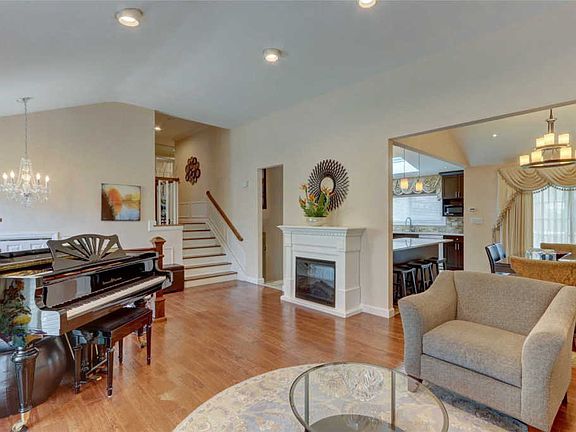 2nd image of 347 Elm Dr