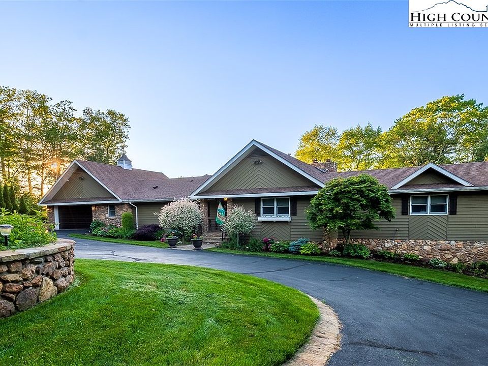 1st image of 171 Lakeview Drive