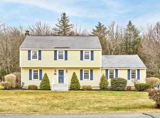 161 Buttrick Rd, Hampstead, NH 03841