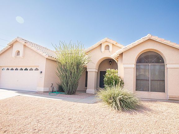 2nd image of 3226 E Rosemonte Dr